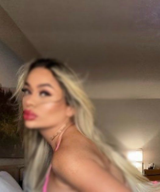 Sienna navarro 3