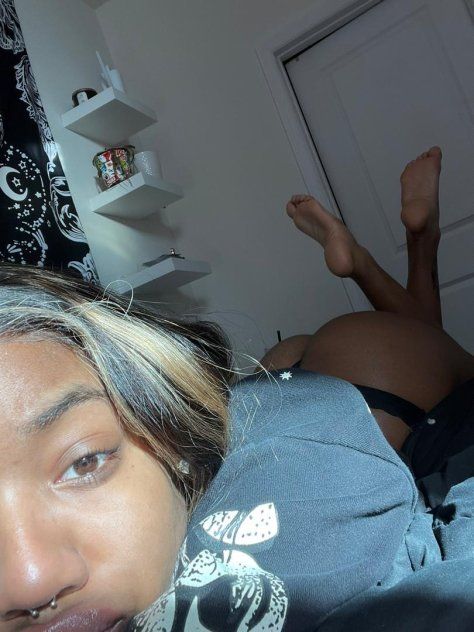 Laura 2