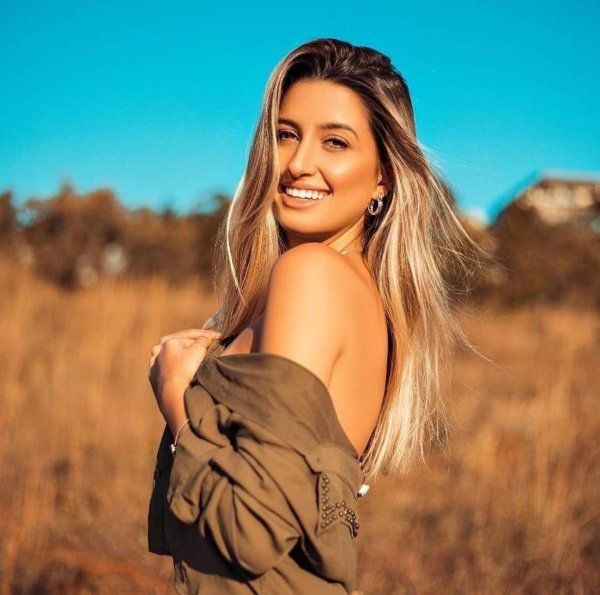 Sophie Almeida  1