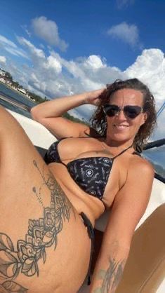 Lovethyzee 1