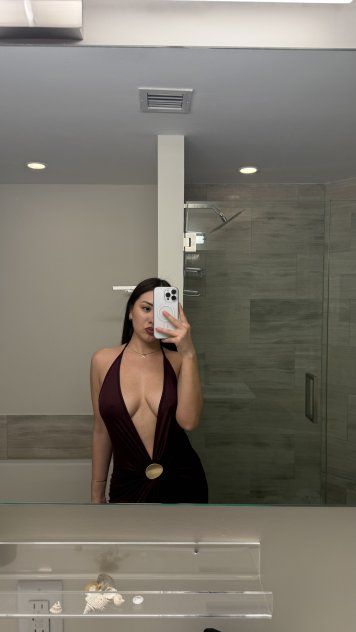 Melina 4