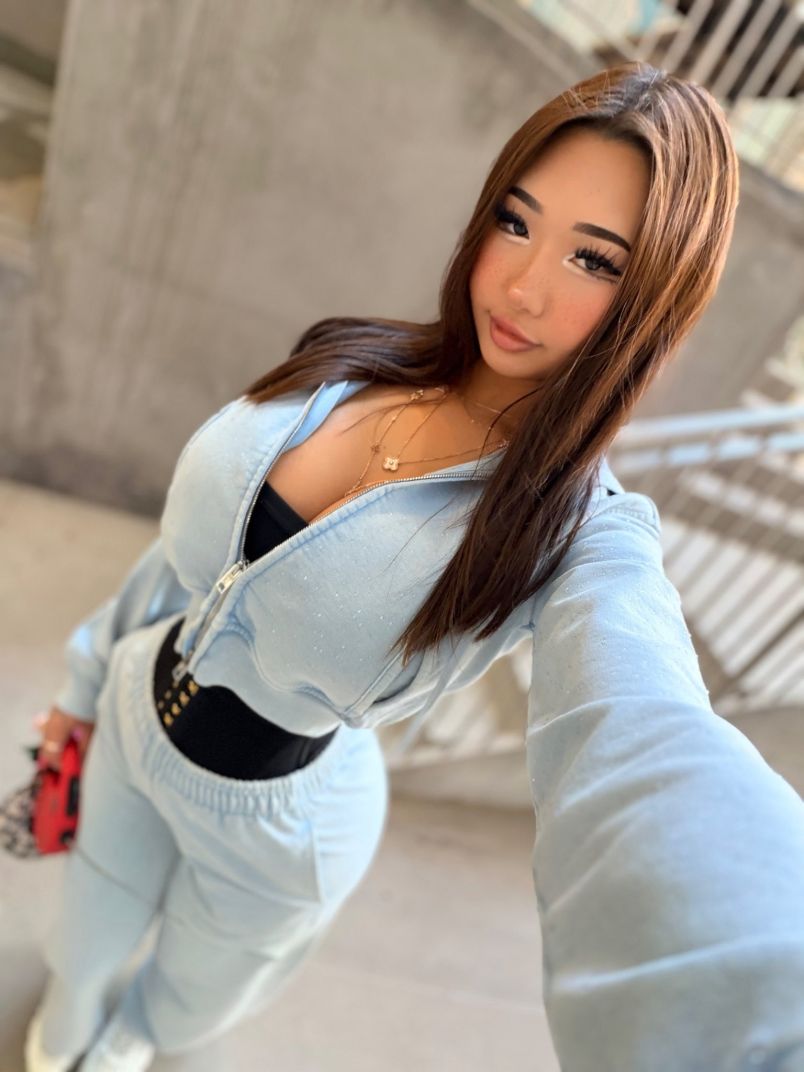 Debbie 4
