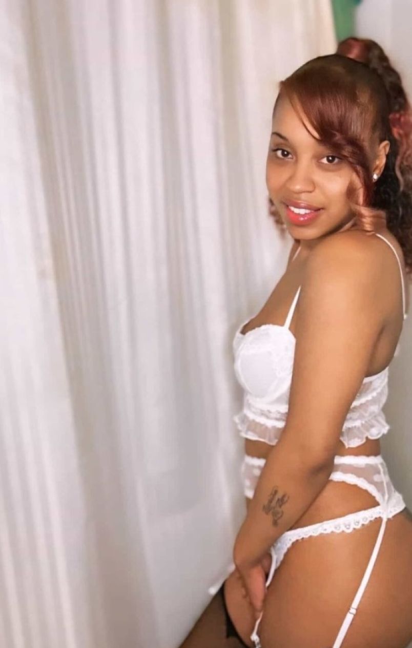 Nicki 6