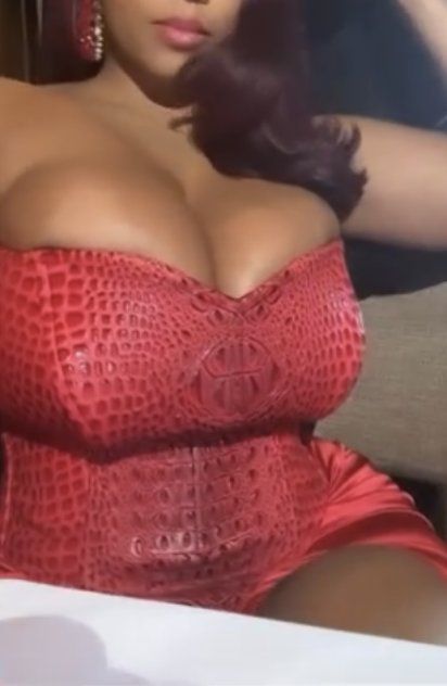 Nicole 1