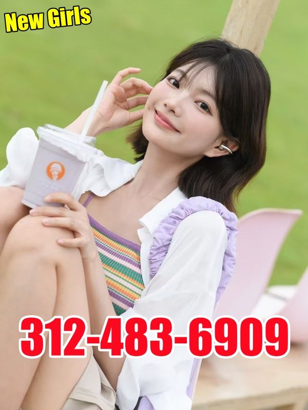 Sweet  Asian Girls 8