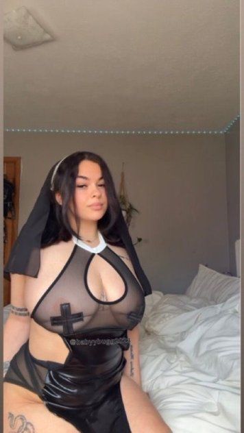 Olivia  1