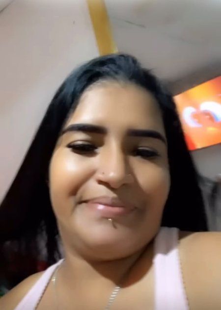 Estefani 2