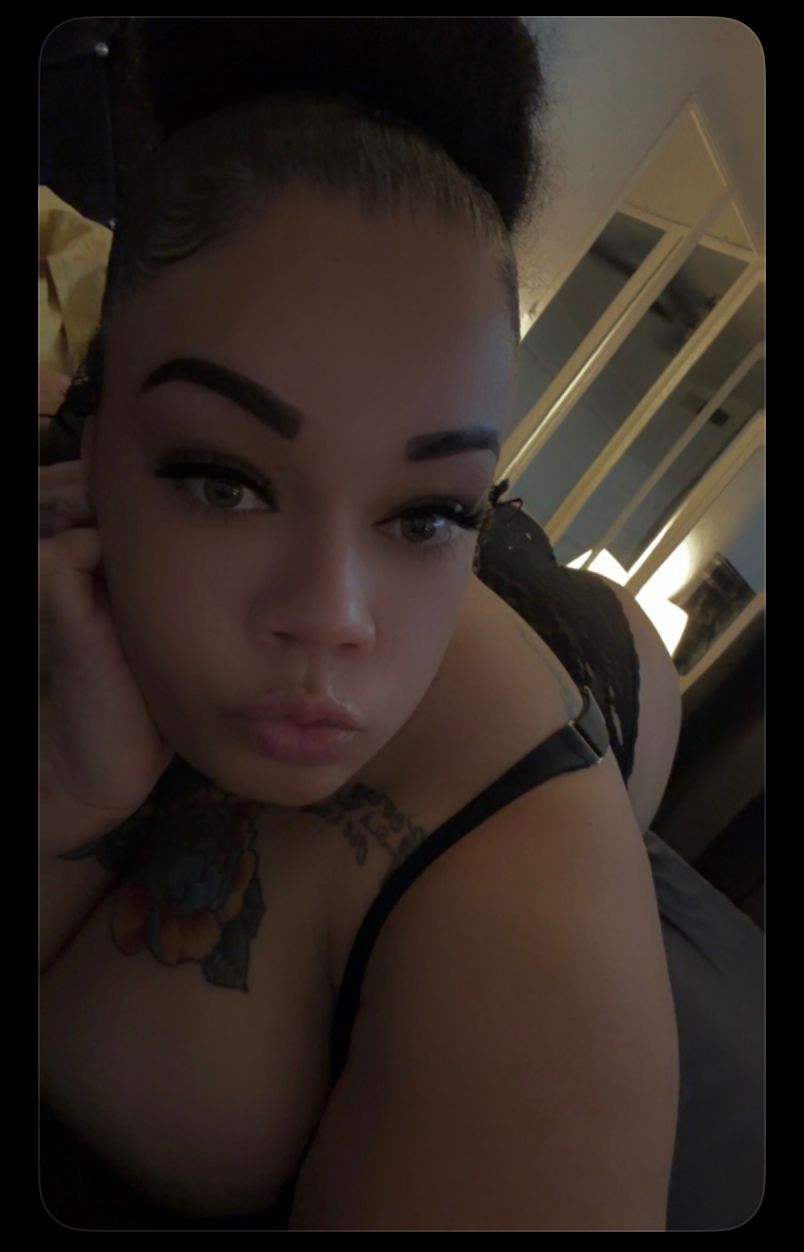 Lovelyolivia 1