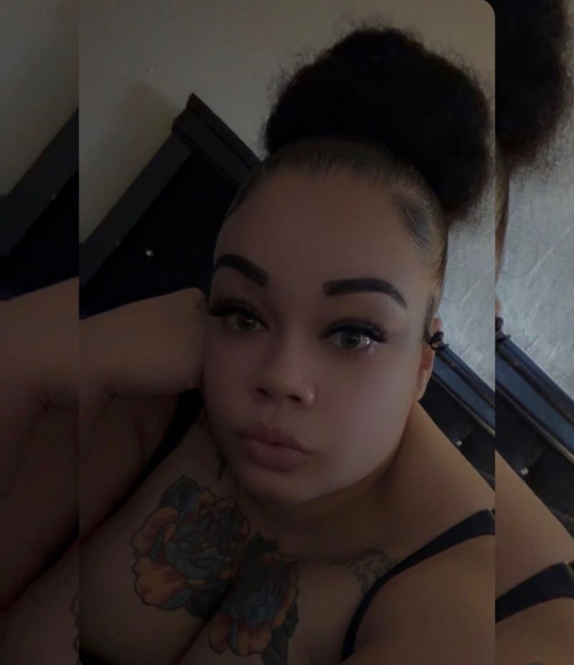 Lovelyolivia 2
