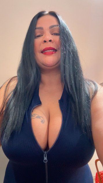 Latina grandota 4