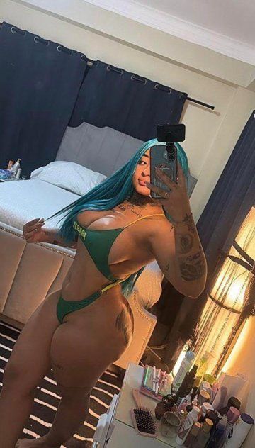 caroline  3