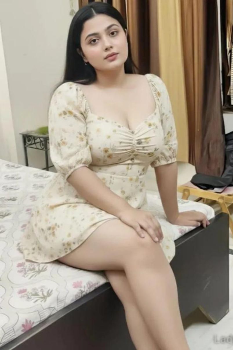Call Girls In Delhi 3