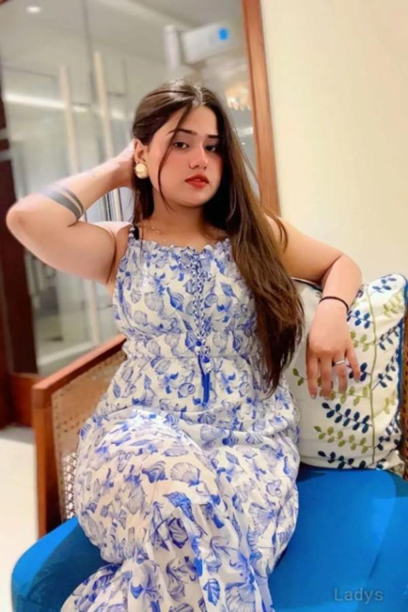 Call Girls In Delhi 1