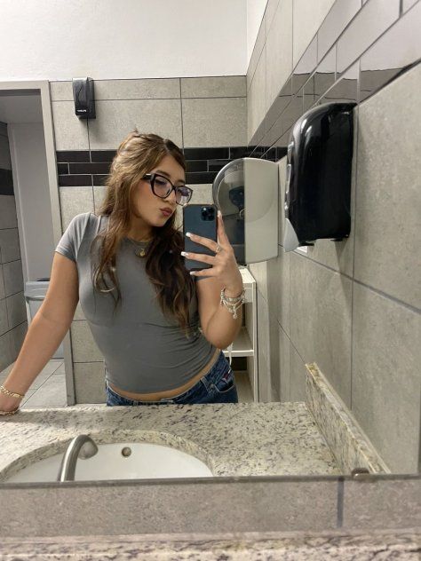 Becca 4