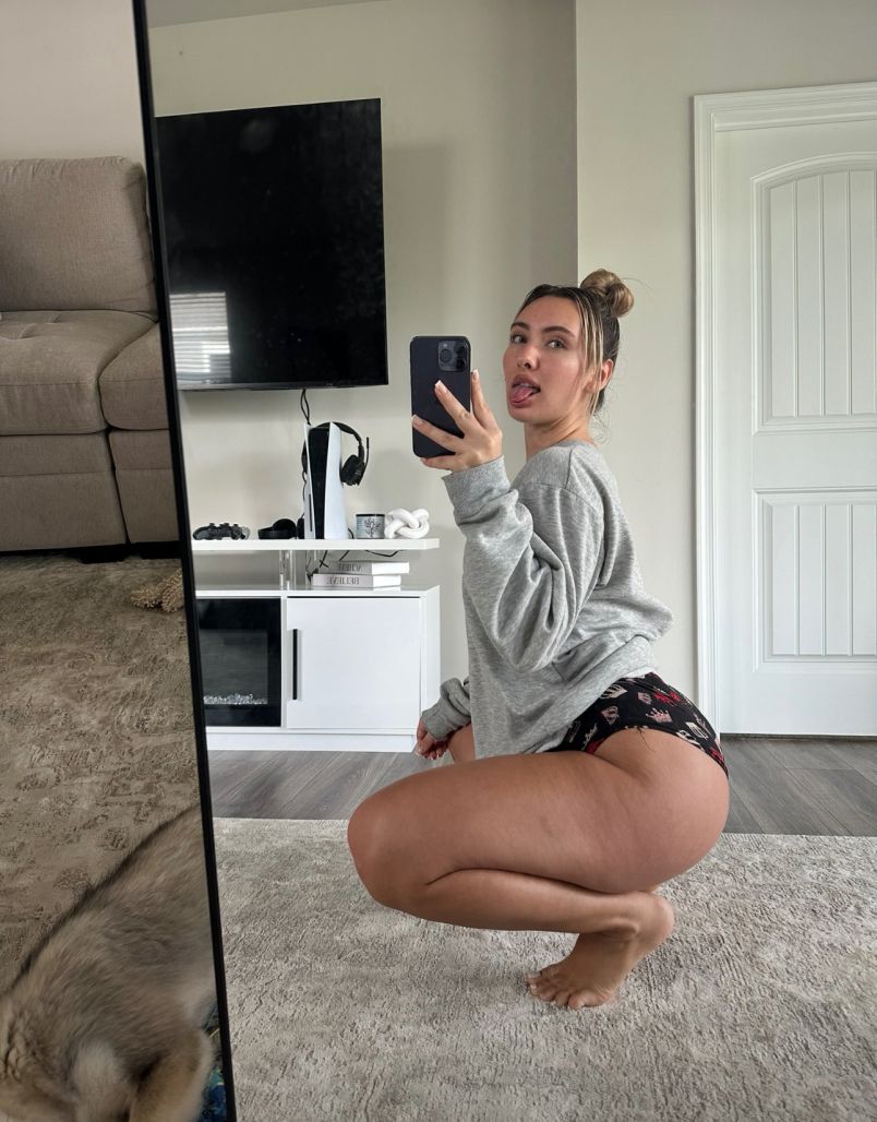 Stephanie 3