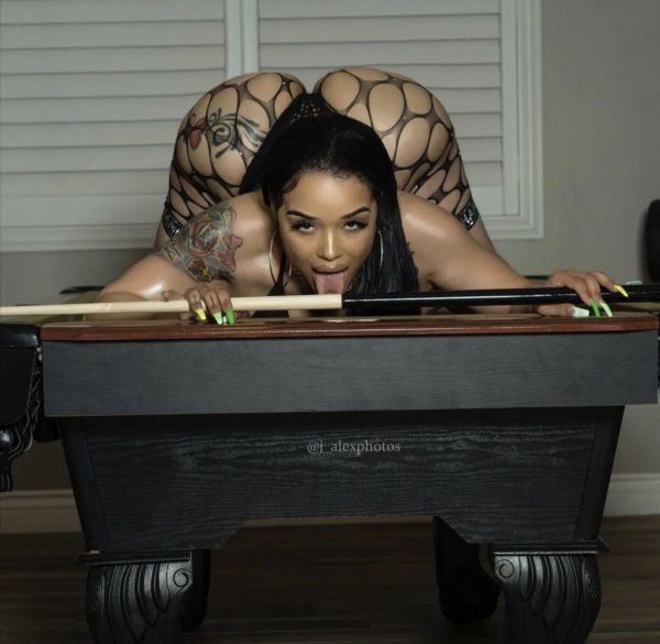 Layla 2