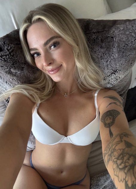 Alicia  3
