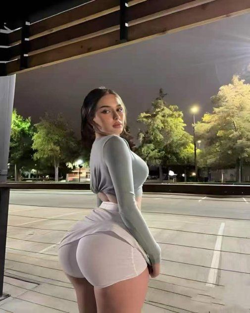 Latina and American g 3
