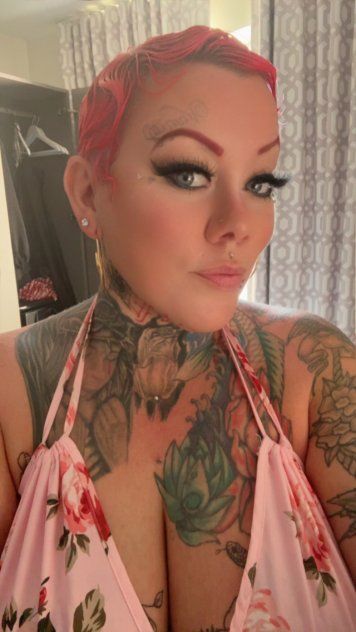 come trace my tattoos 3