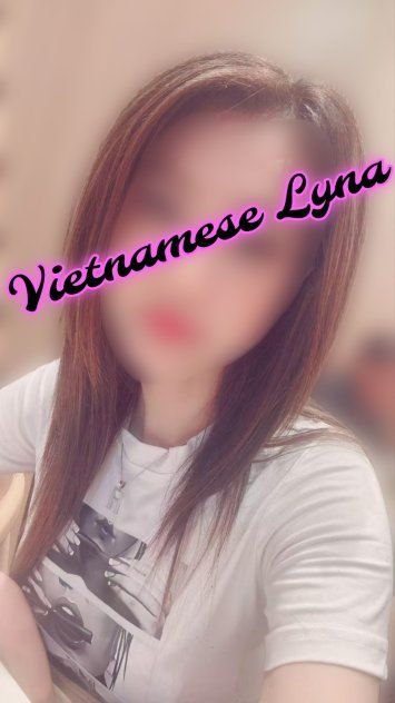 Vietnamese Lyna + Chi 3