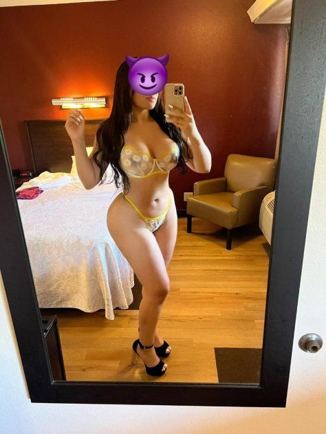 Camila  1