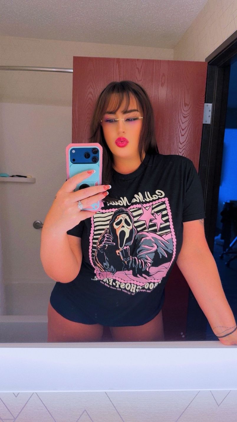 Monica 5