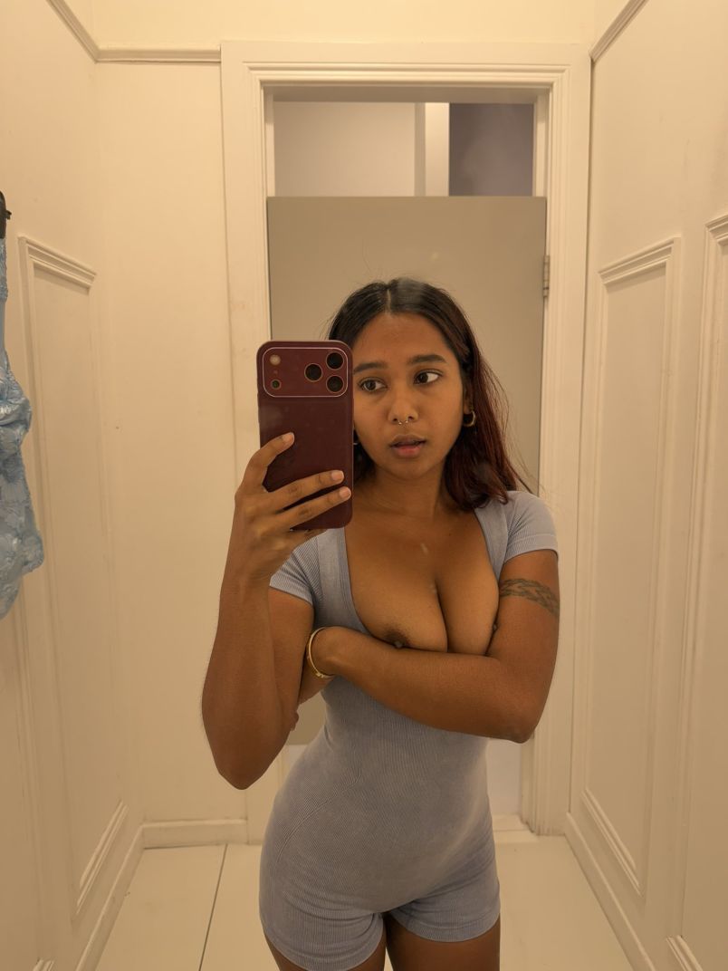 Mia 7