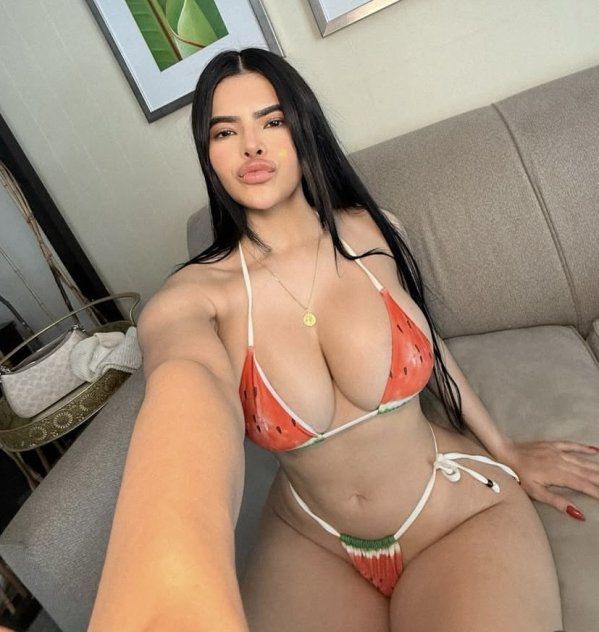 Elena  2