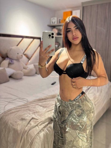 Ella 3