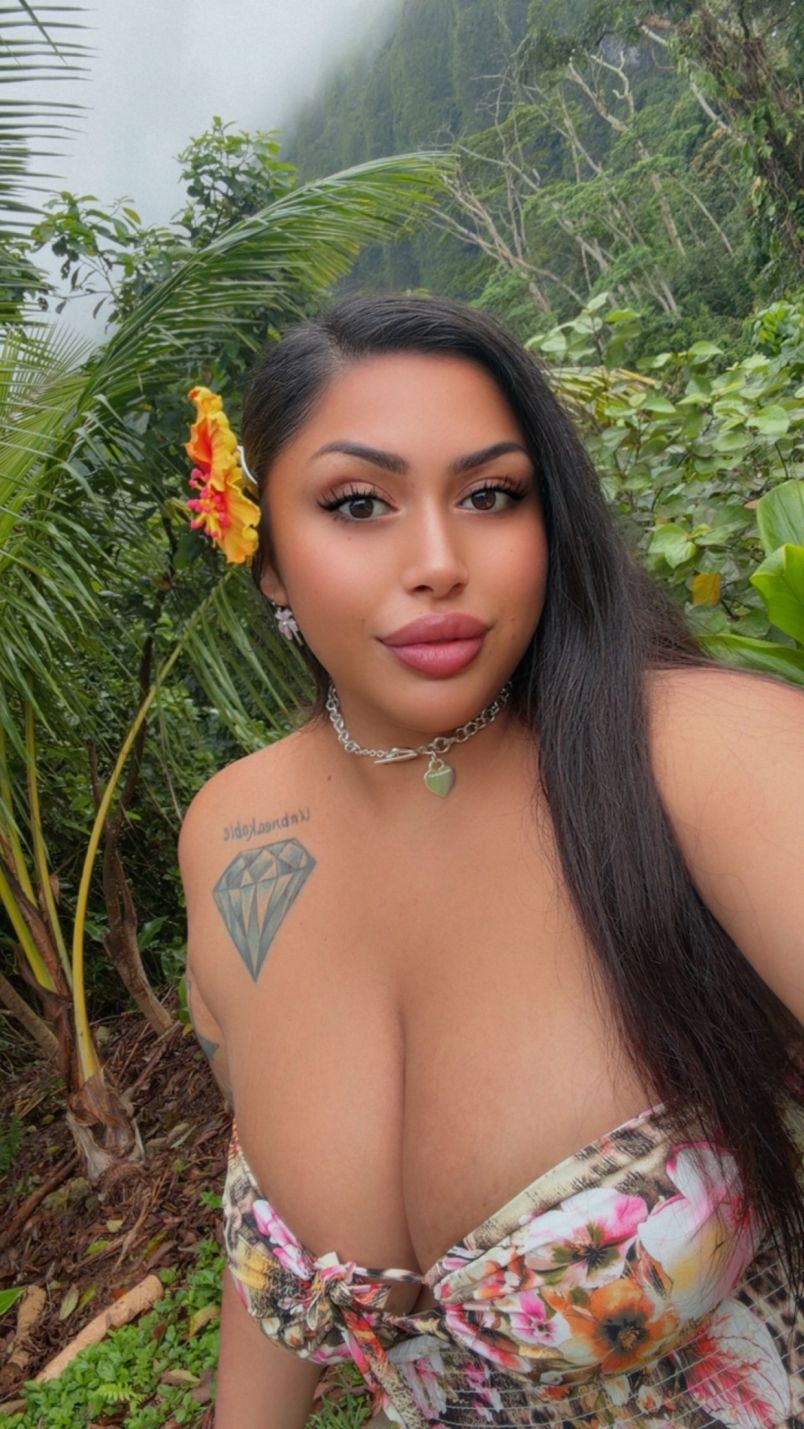 Monica 9
