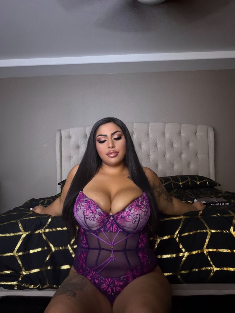 Monica 10