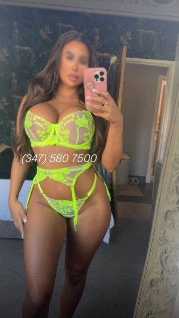 Jennifer Noir 4